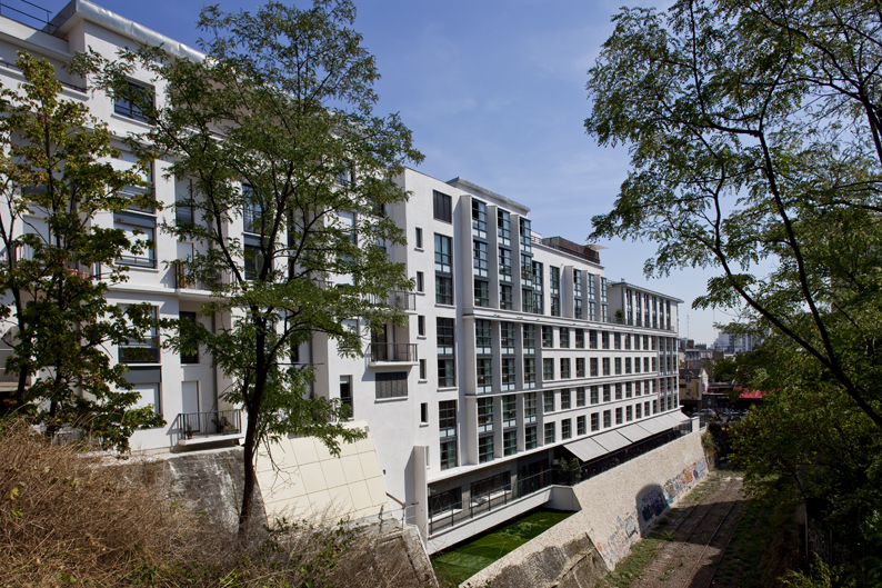 La construction d’un complexe près du Père Lachaise